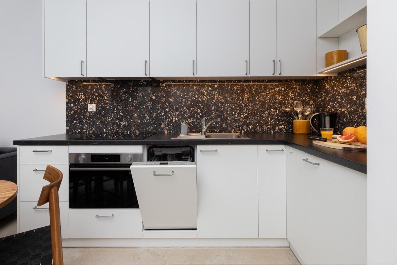 Plac Unii Apartment Gdynia City Centre By Noclegi Renters מראה חיצוני תמונה